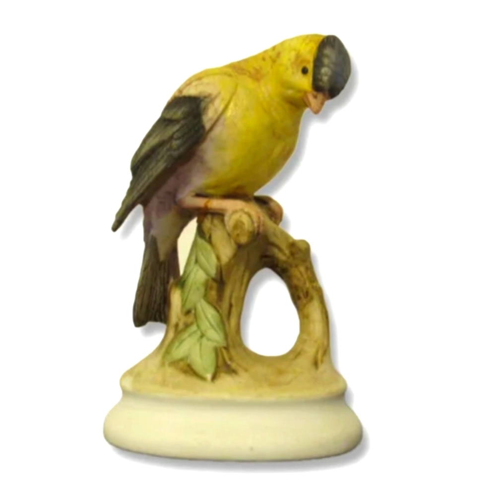 Vintage 1950s Lefton Goldfinch KW 395